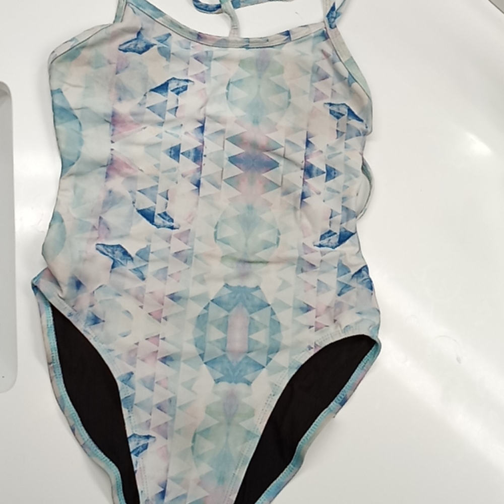 Jolyn one-piece size 28